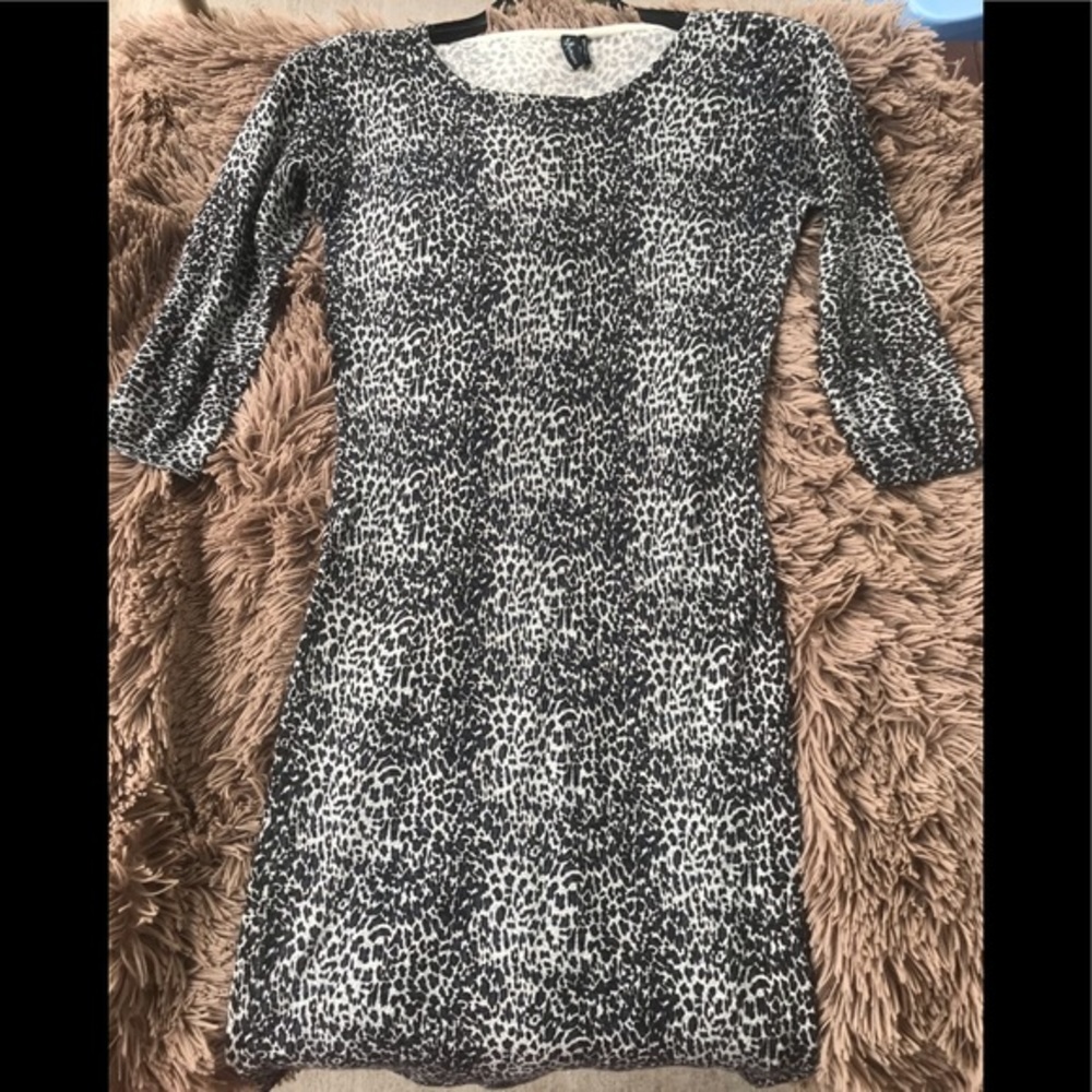 Guess by Marciano Gray Micro Leopard Bodycon Dress Size Small